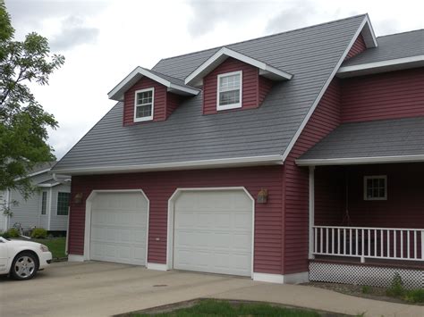 charcoal grey metal roof house color combinations|gray metal roof pictures.